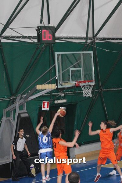 120218 basket 417_tn.jpg